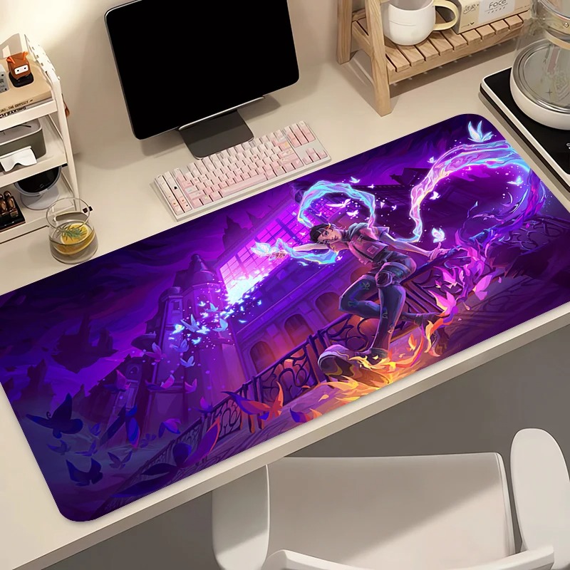 لوحة ماوس للألعاب بتصميم أنمي  - مراجعة Gaming Pc Equipment وسعره